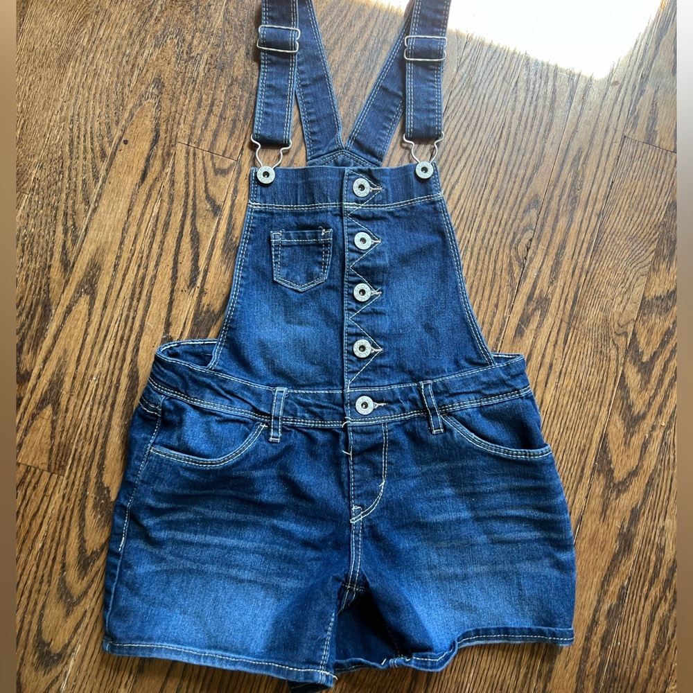 Girls Levi’s shortalls/ overalls size 12